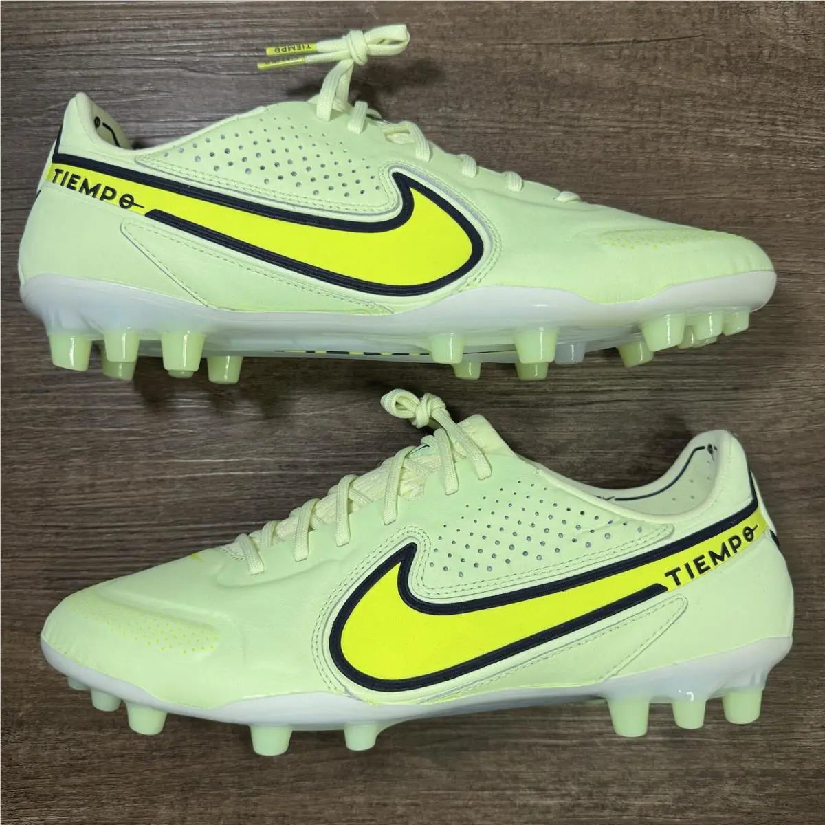 Nike shoes - Nike Tiempo Legend - Tiempo Legend - FD0270-705 - Yellow (UPC: 196149876283) 3