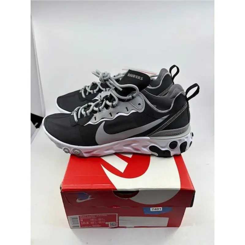 Nike shoes - Black 3