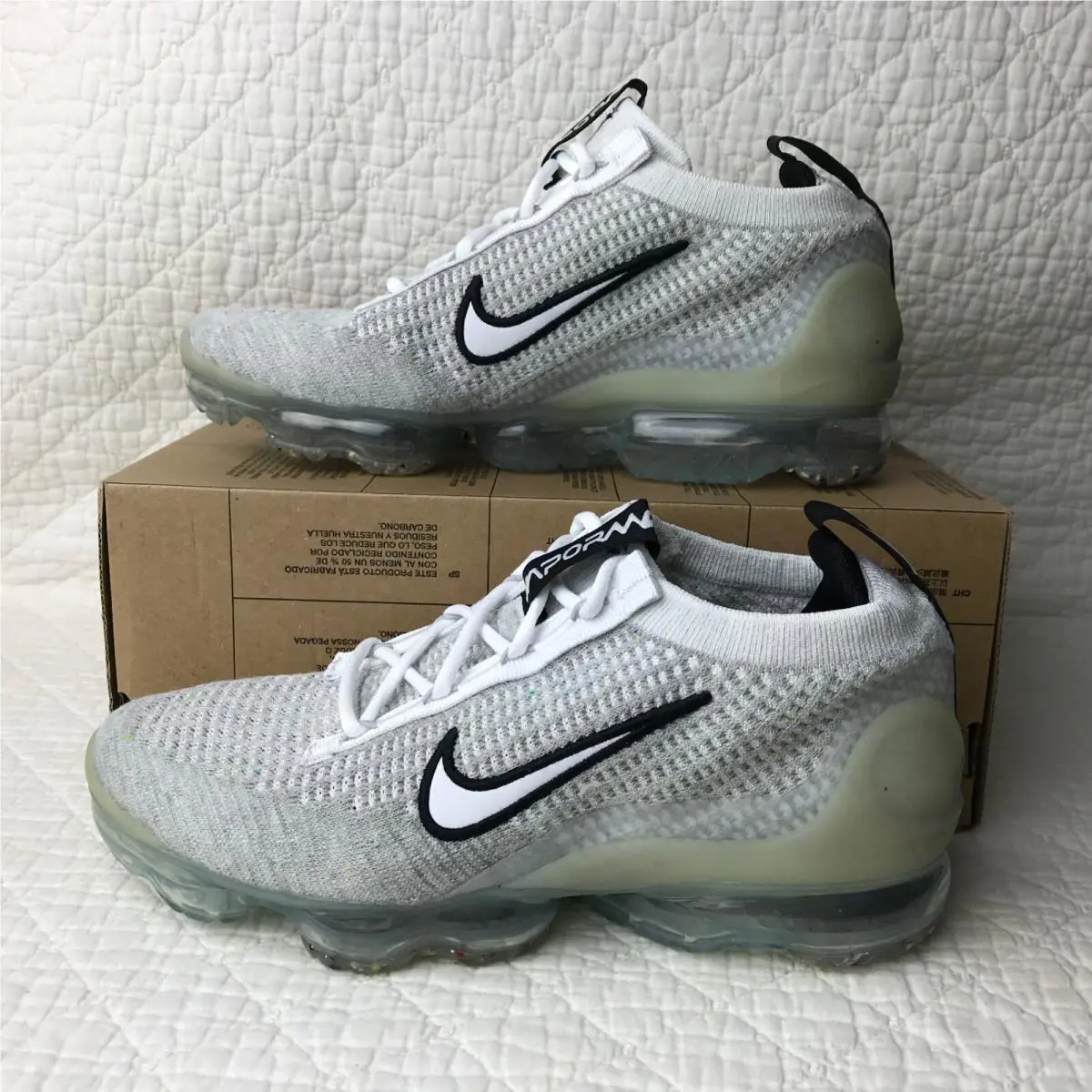 Nike shoes - Nike Air VaporMax 2021 - Air VaporMax - White/Black 1