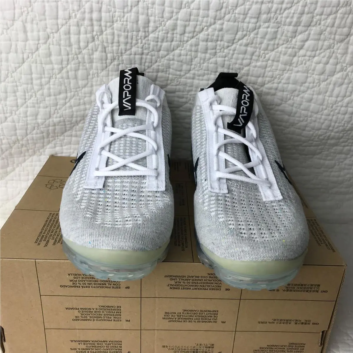 Nike shoes - Nike Air VaporMax 2021 - Air VaporMax - White/Black 3