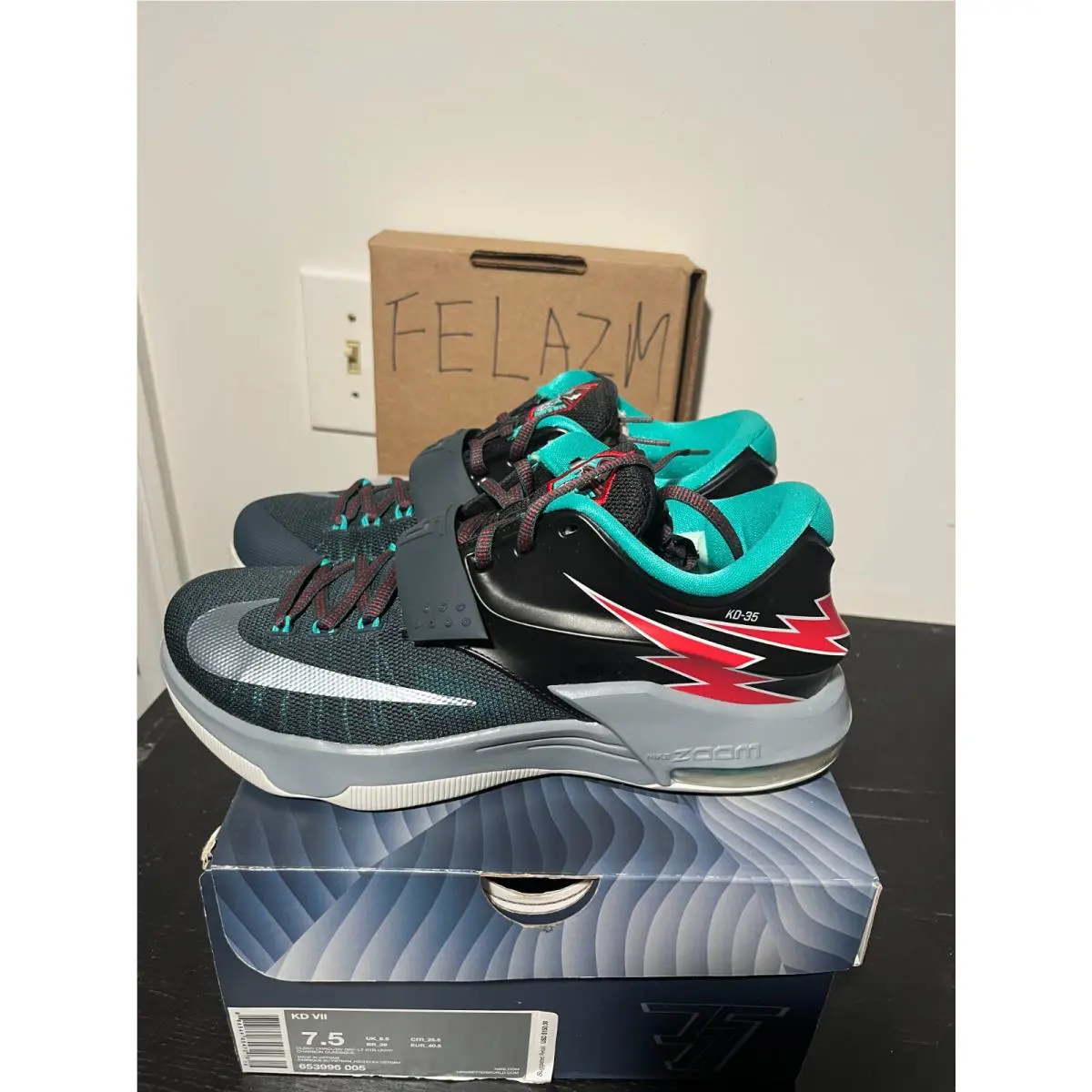 Nike shoes - Multicolor 3