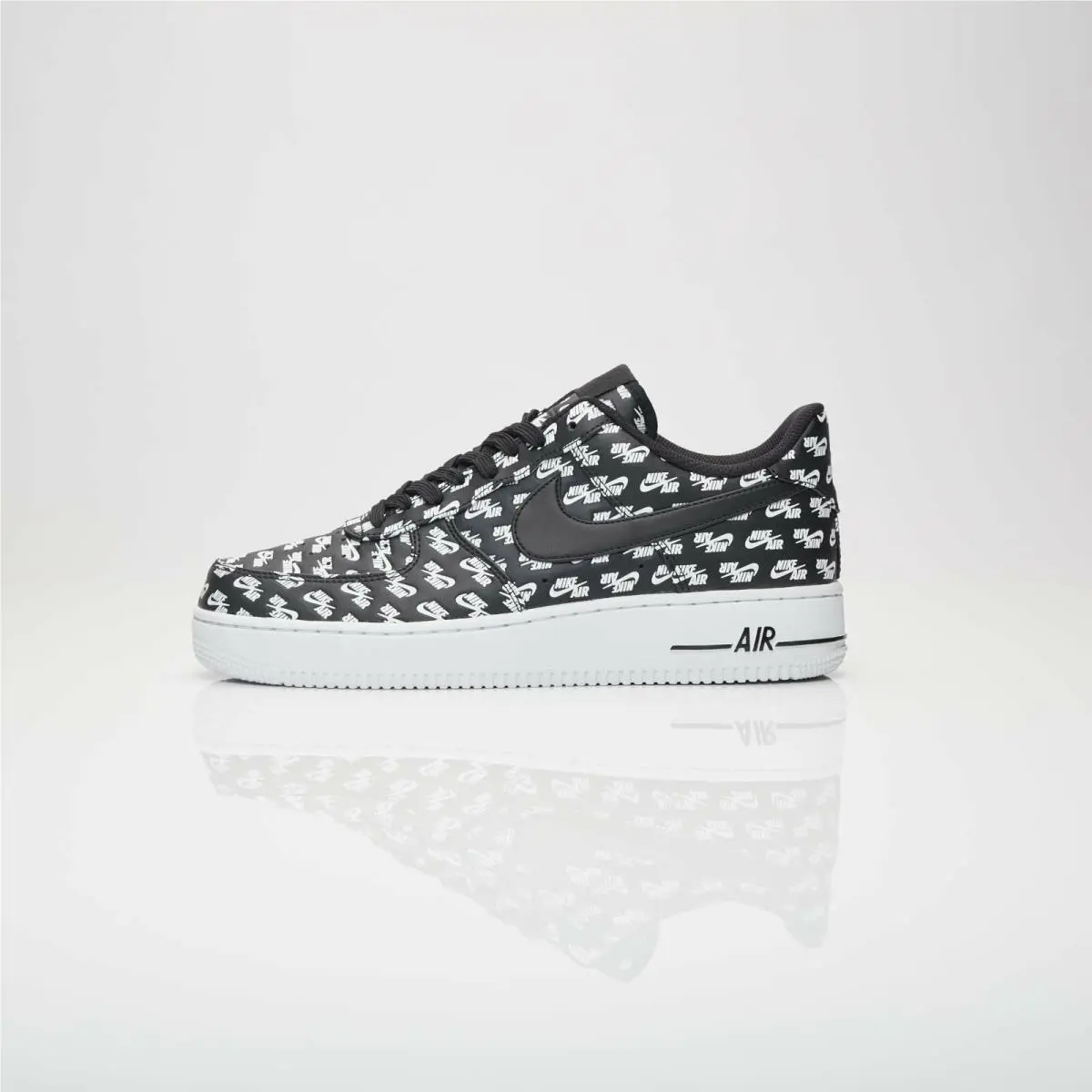Nike shoes - Nike Air Force 1 - Air Force - AH8462-001 - Black 1