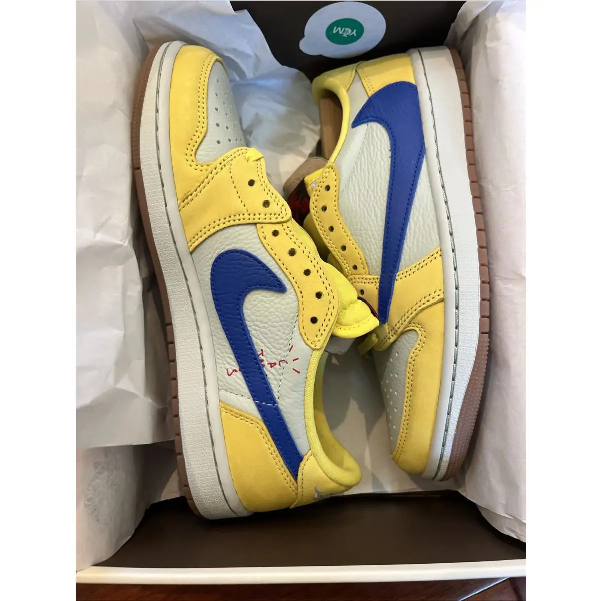 Nike shoes - Nike Air Jordan 1 - Air - DZ4137-700 - Yellow 2
