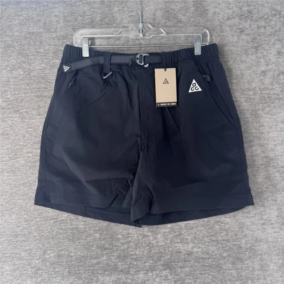 Nike Acg Loose Fit 6” Hiking Shorts Black Men’s Size Medium FN2430-010