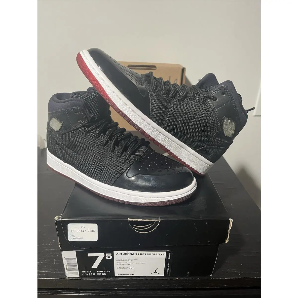 Nike shoes - Air Jordan 1 - Air - Multicolor 0