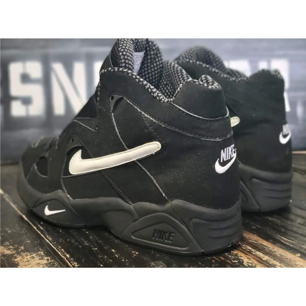 Nike shoes - Black 2