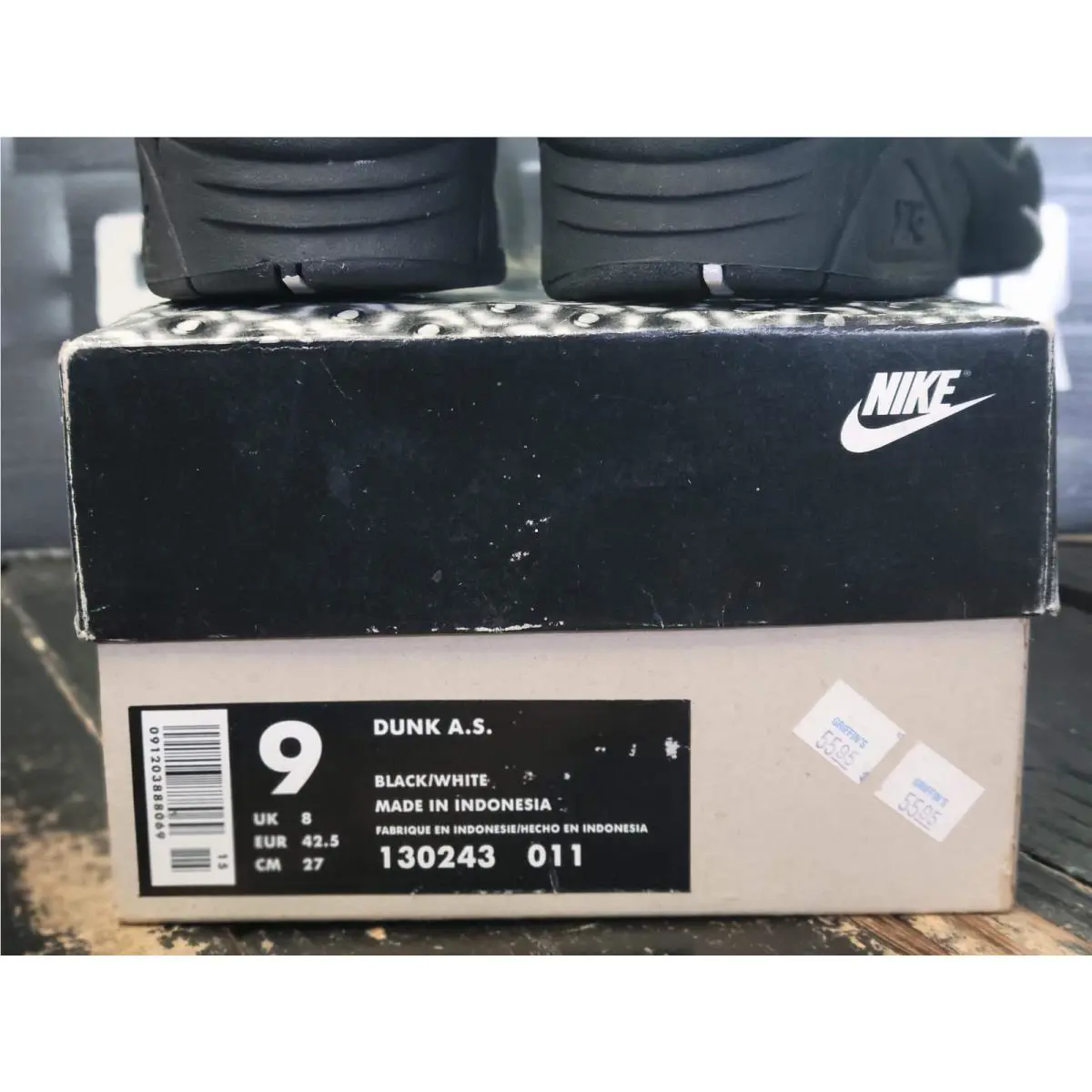 Nike shoes - Black 6
