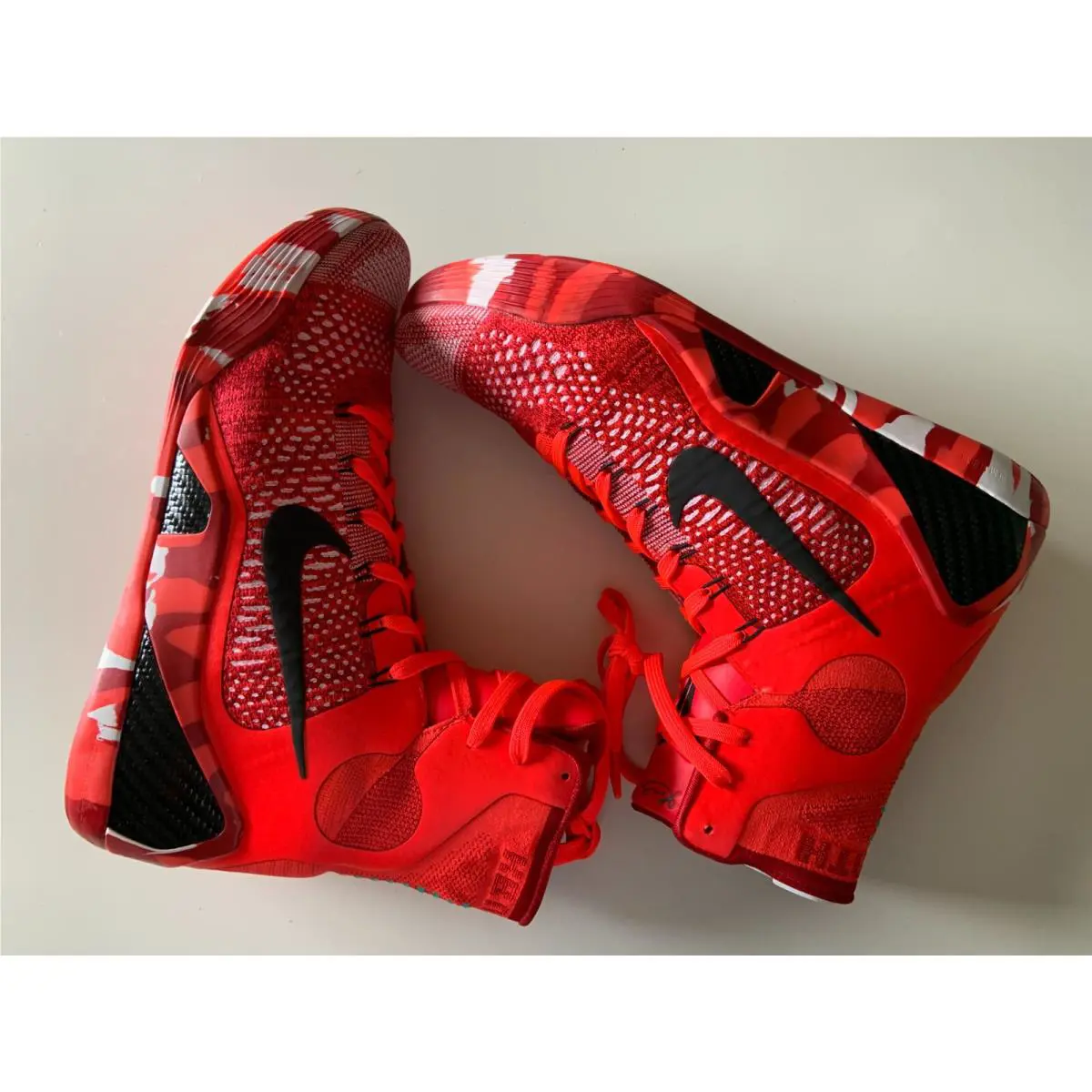 Nike shoes - Bright Crimson (UPC: 887232301965) 2