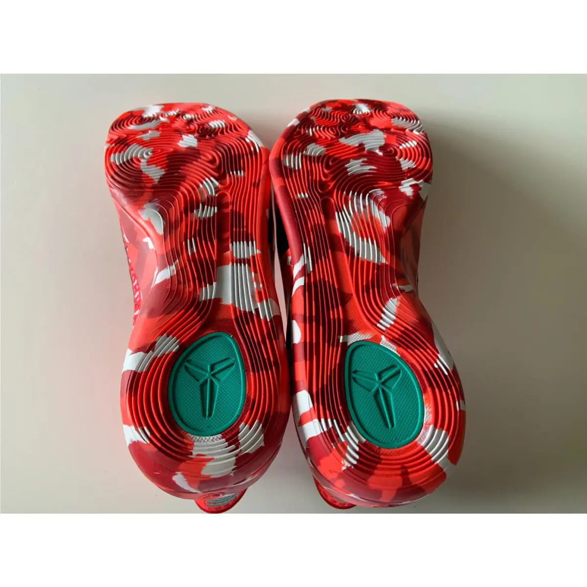 Nike shoes - Bright Crimson (UPC: 887232301965) 4