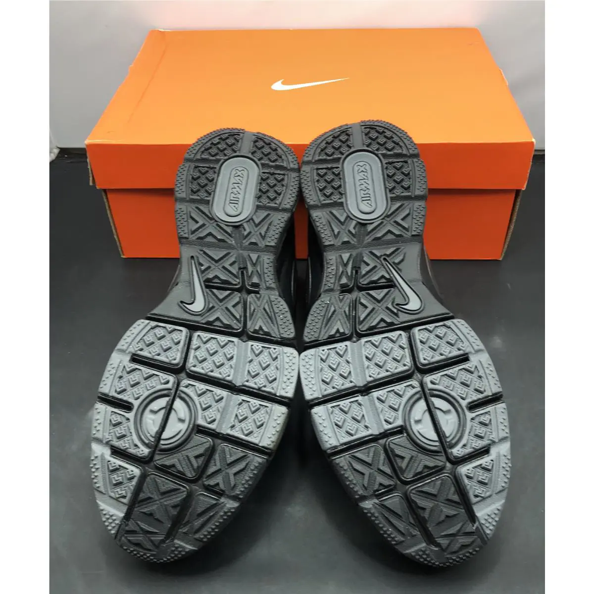 Nike shoes - air max tr 2k12 - air max - 535919 001 - Black (UPC: 886915027208) 6