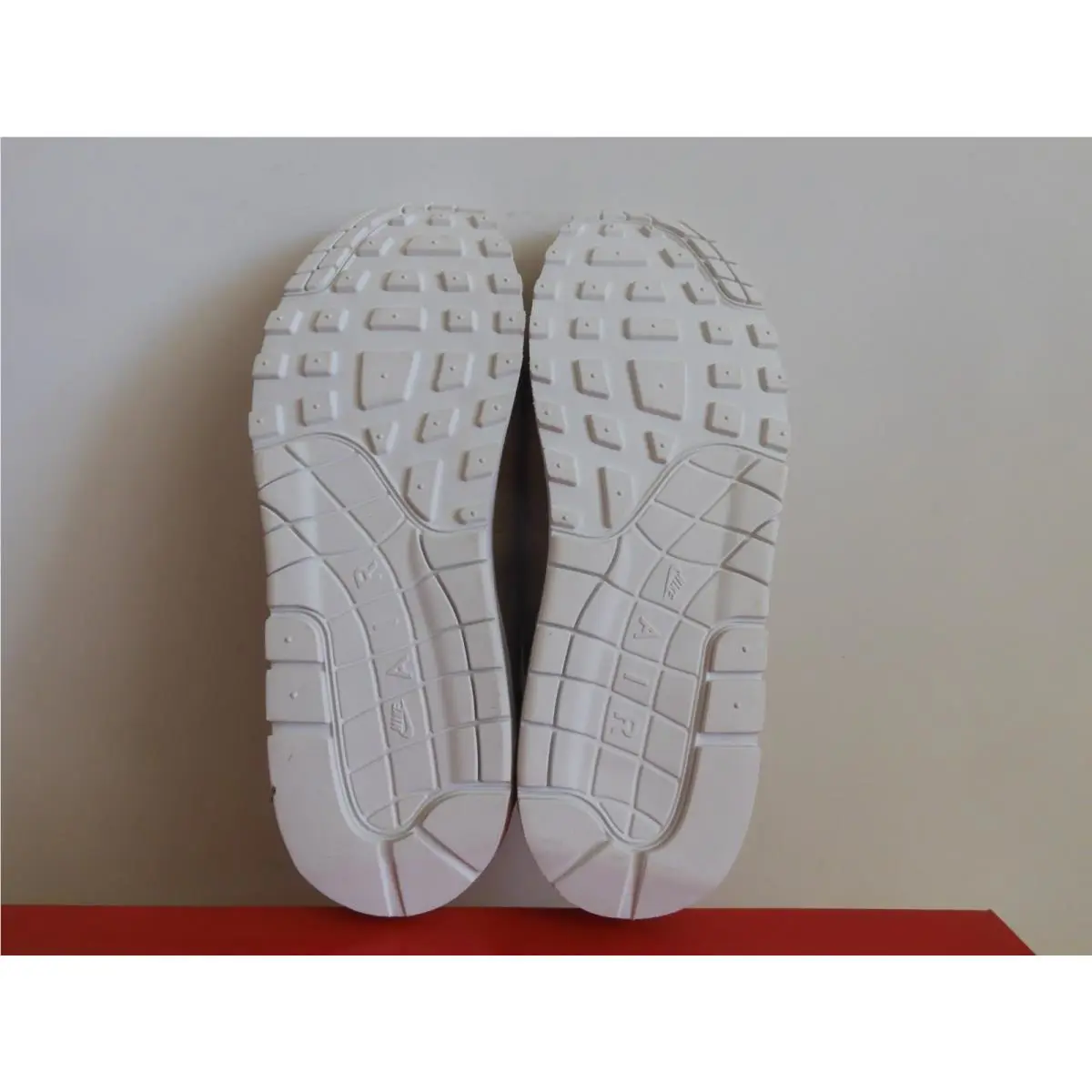 Nike shoes - Nike Air Max 1 - Air Max - 847671 221 - Brown (UPC: 091207109559) 5