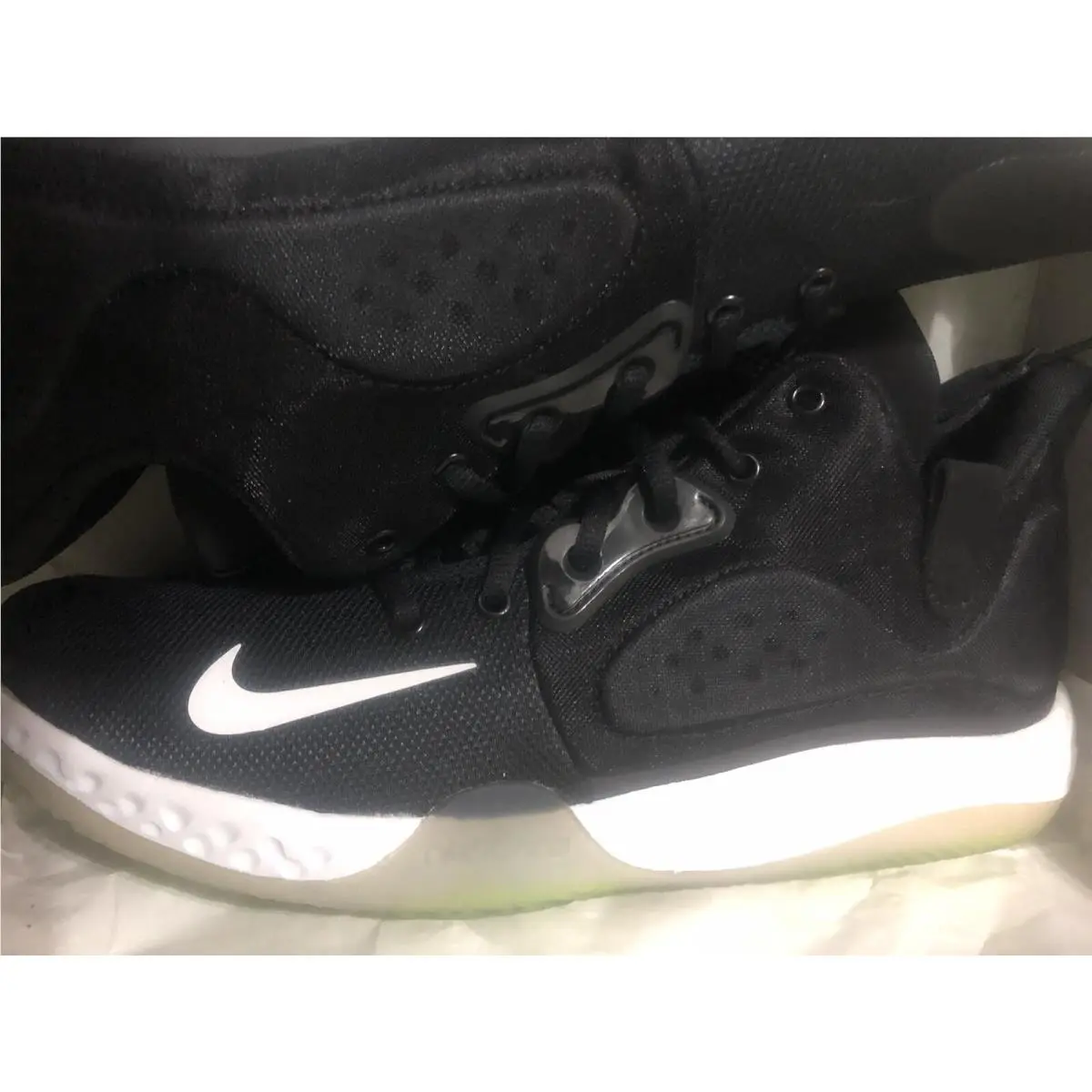 Nike KD Trey 5 Vii Mens Basketball Shoes Black White Volt AT1200-001 Size 11