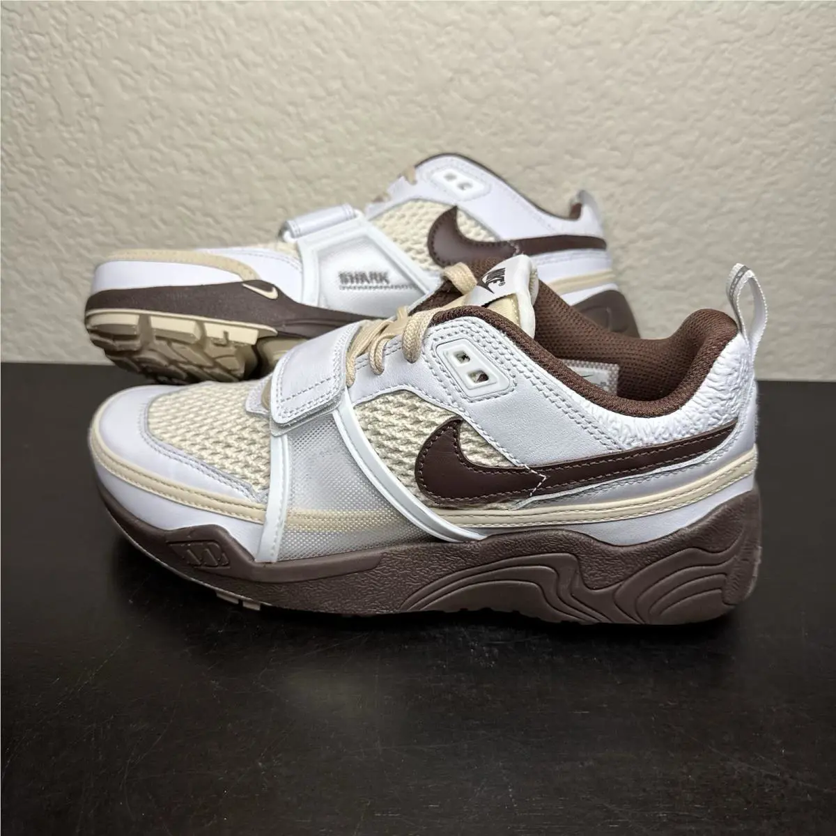 Nike shoes - Light Chocolate 2