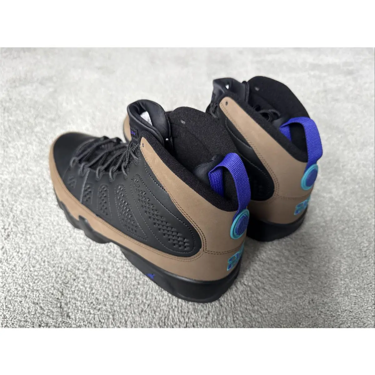 Nike shoes - Jordan 9 - Olive 4