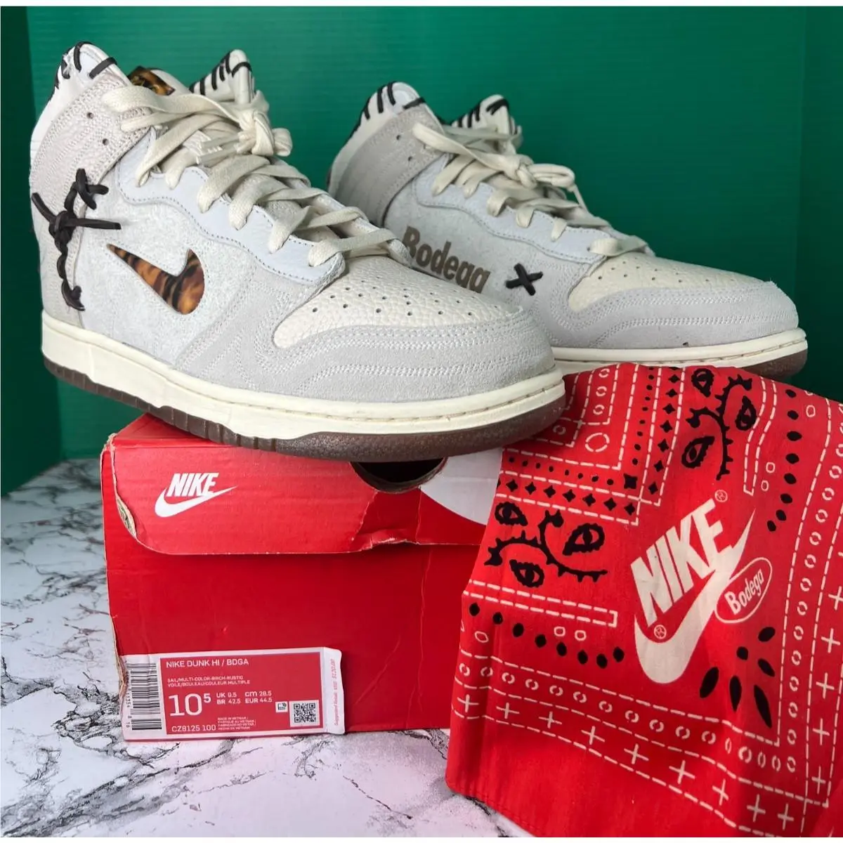 Size 10.5 Nike Dunk High Bodega Friends Family Sail CZ8125-100 F F Legend