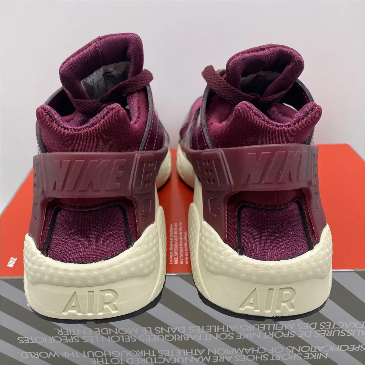 Nike shoes - Nike Air Huarache - Air Huarache - DQ8584-600 - Dark Beeroot 2