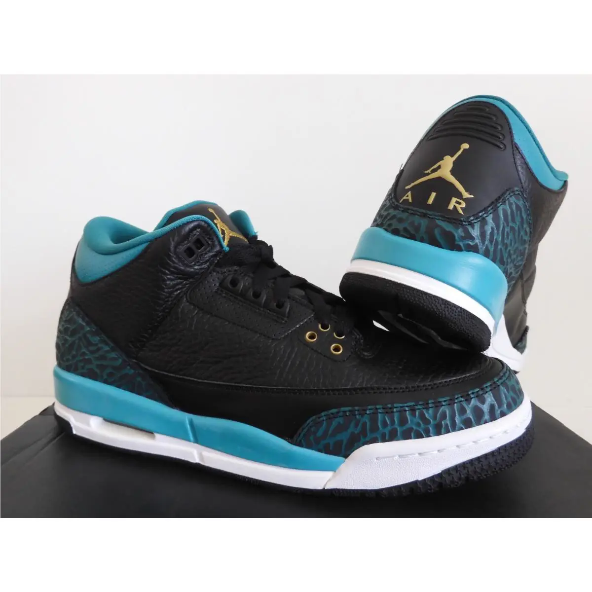 Nike shoes - Air Jordan 3 - Air - Black (UPC: 888507313287) 0
