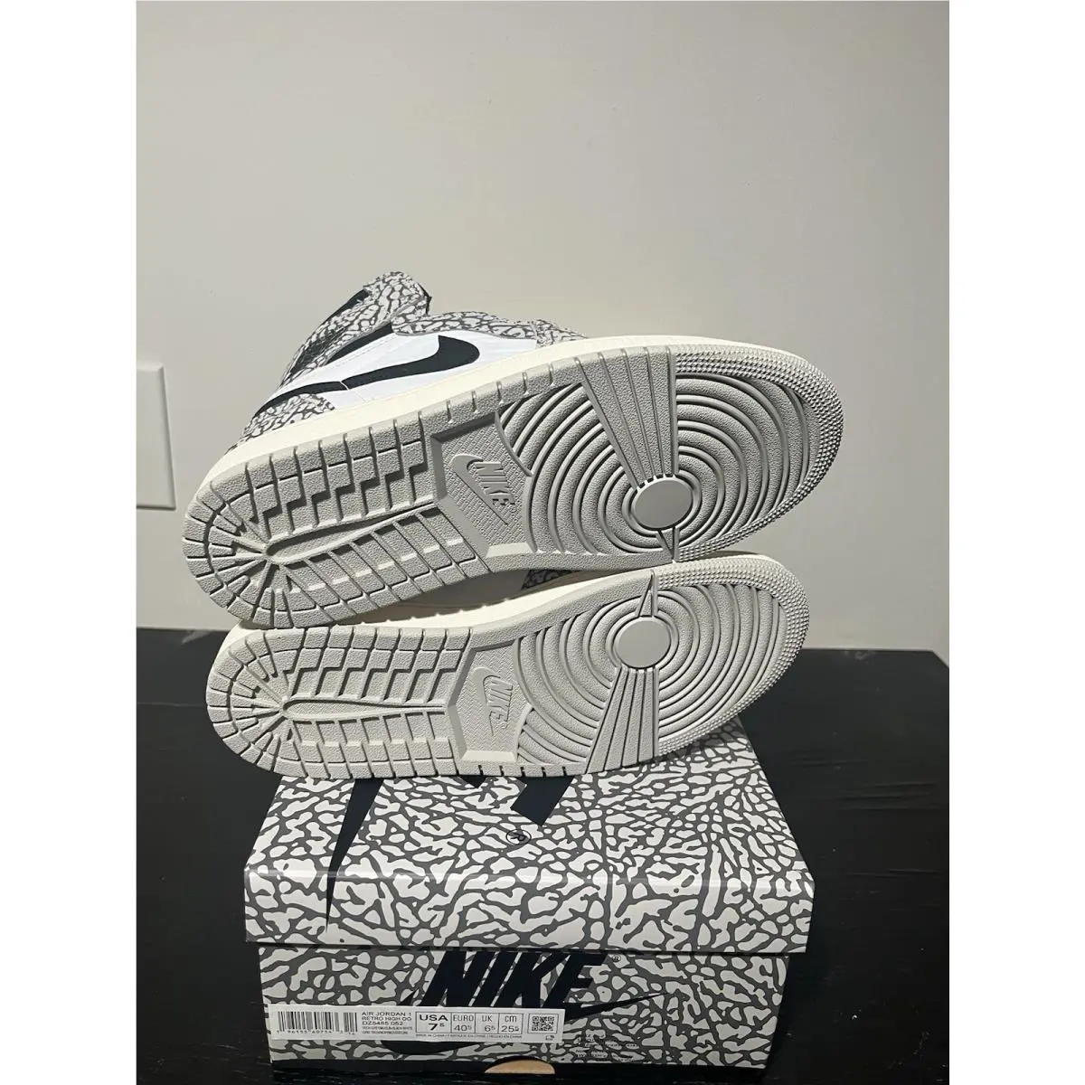 Nike shoes - Nike Air Jordan 1 - Air - Multicolor 4