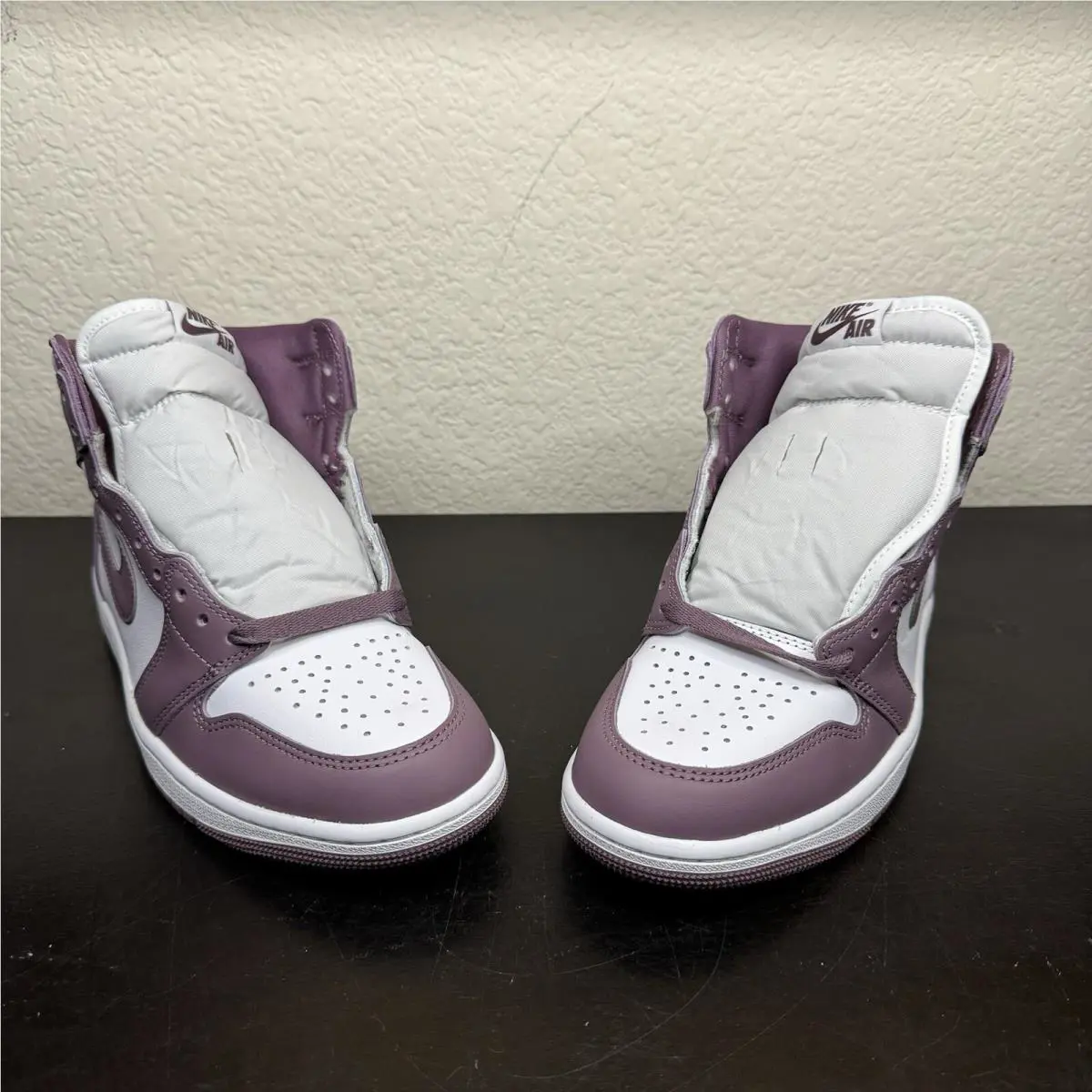 Nike shoes - Nike Air Jordan 1 - Air - Mauve 1