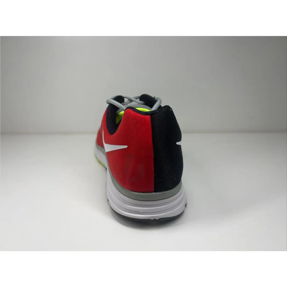 Nike shoes - Nike Zoom Vomero - Zoom Vomero - 642195-006 - Red 0