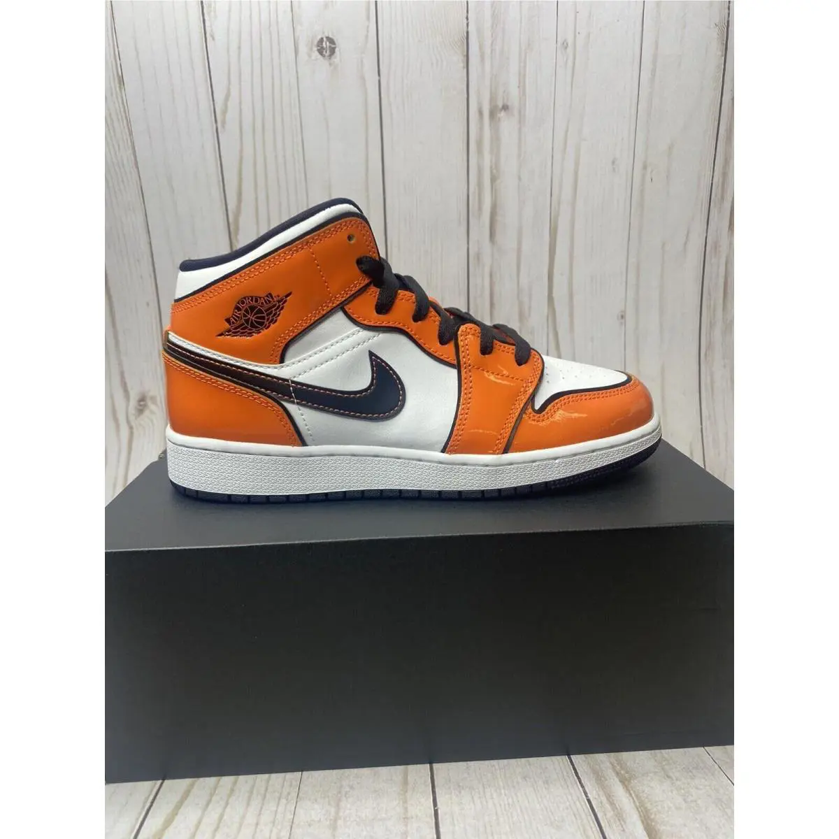 Nike shoes - Nike Air Jordan 1 - Air - BQ6931-802 - Orange (UPC: 194501265423) 1