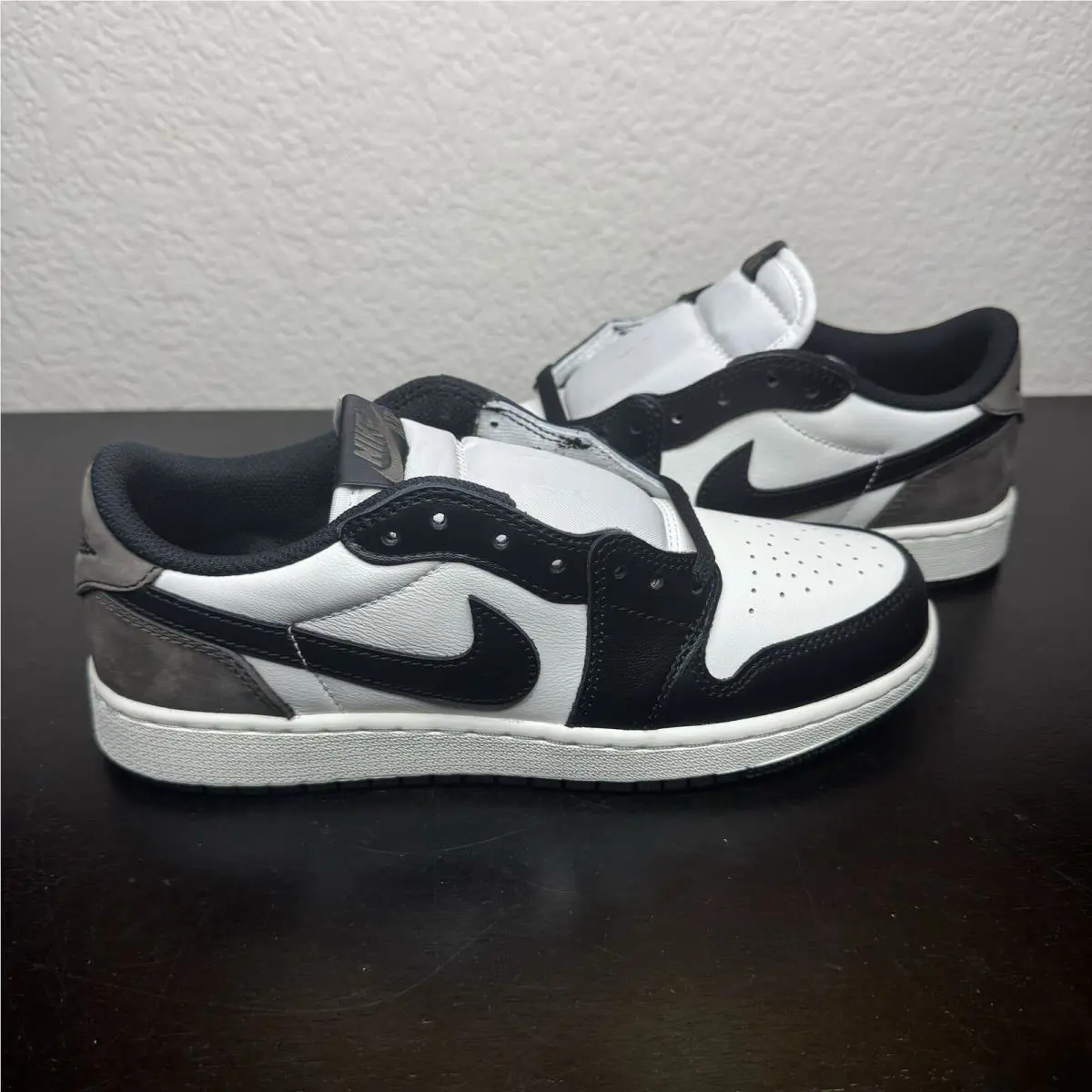 Nike shoes - Jordan Retro 1 - Retro - Mocha 5