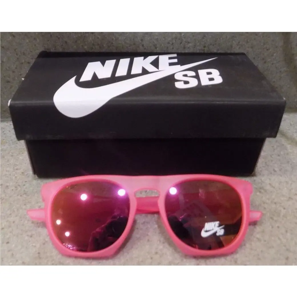Nike Sunglasses Adult Men`s Teen Women`s Flatspot Mirrored Pink EV1045 606