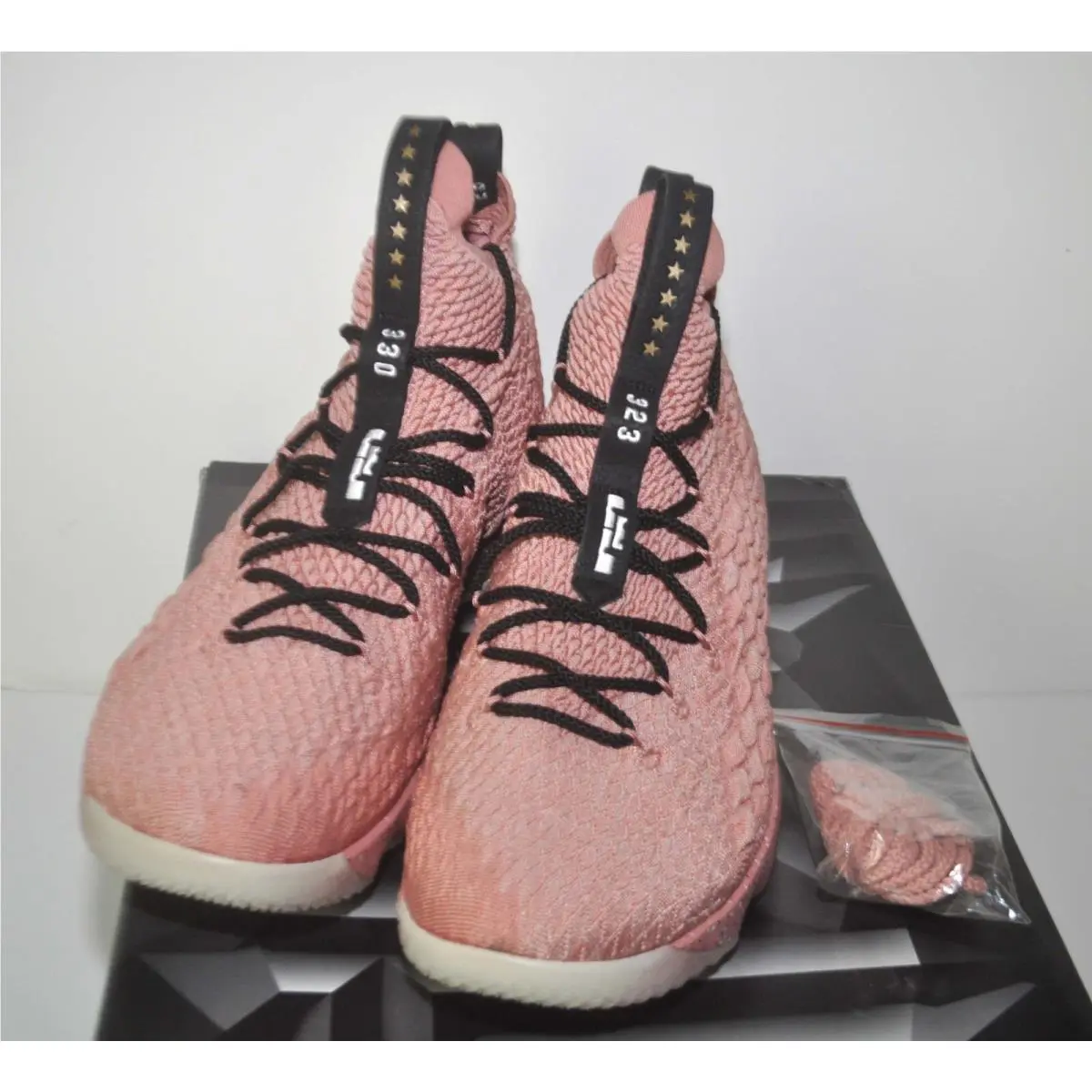 Nike shoes - Nike LeBron 15 - LeBron - 897650-600 - White (UPC: 886668230634) 1