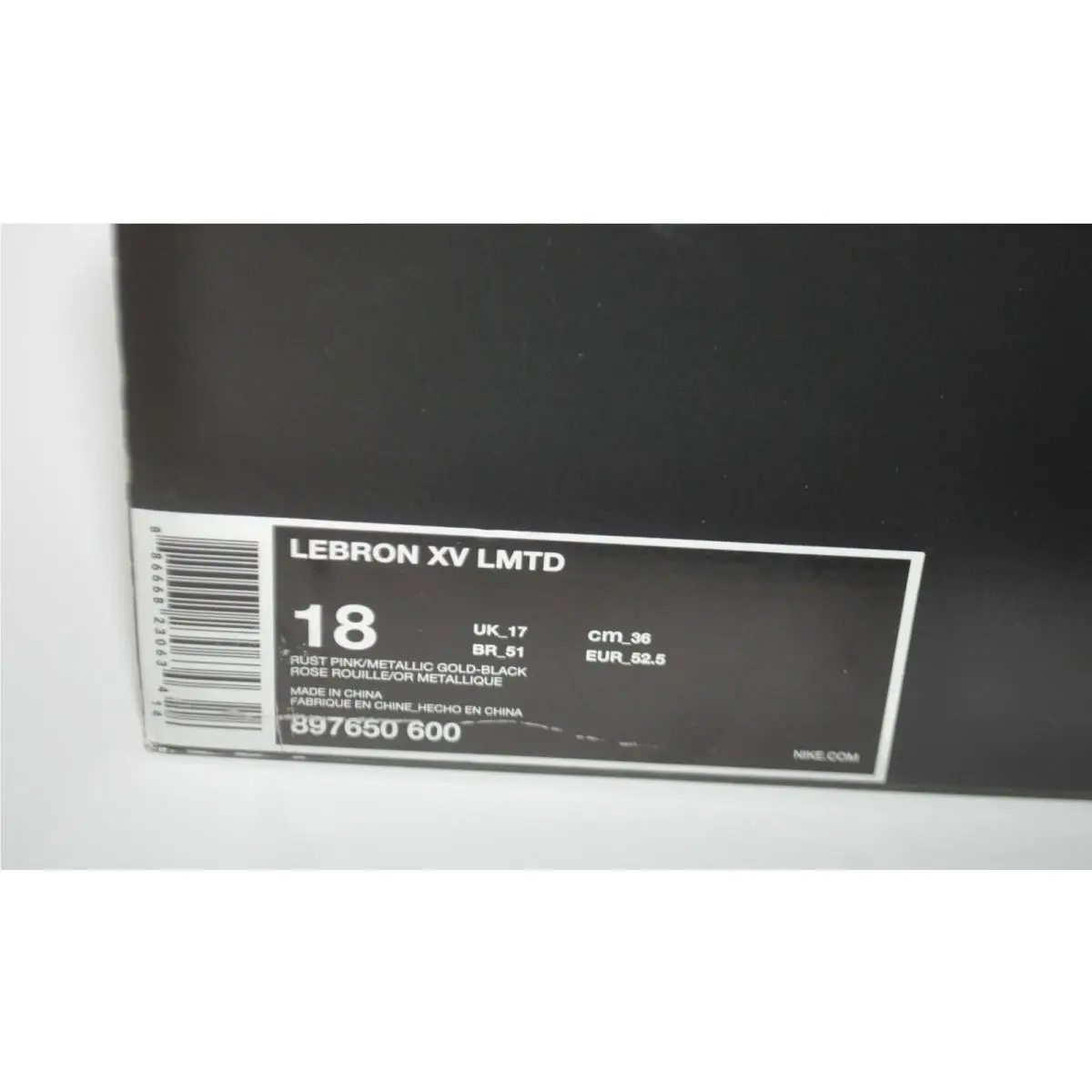 Nike shoes - Nike LeBron 15 - LeBron - 897650-600 - White (UPC: 886668230634) 4