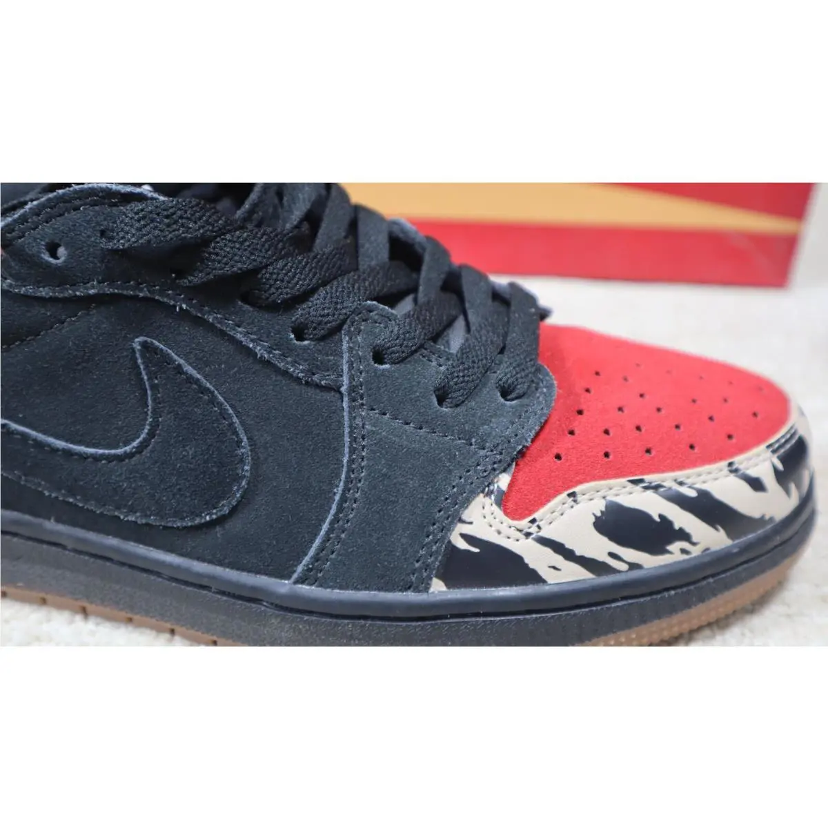 Nike shoes - Air Jordan 1 - Air - Black/Red/White 10