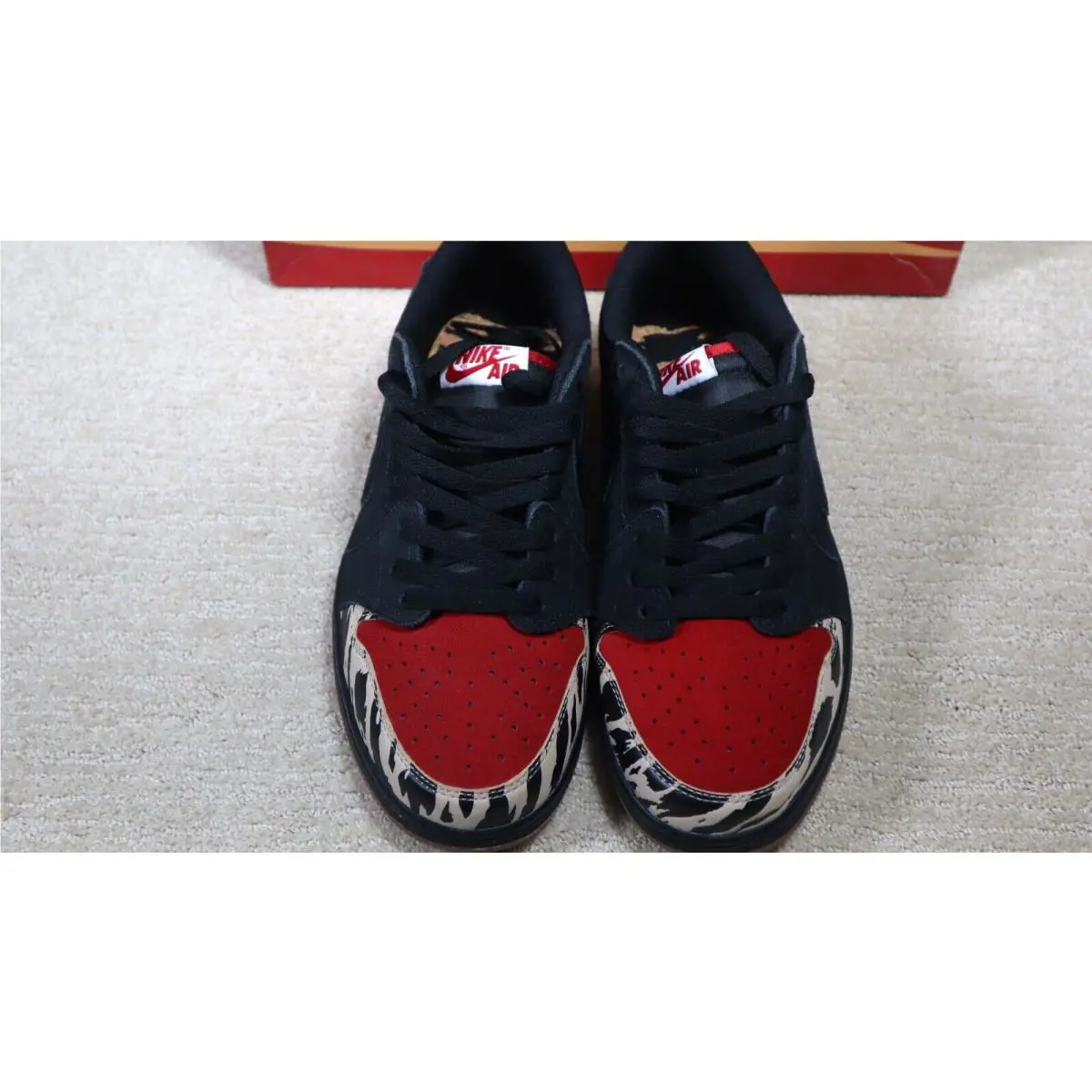 Nike shoes - Air Jordan 1 - Air - Black/Red/White 4