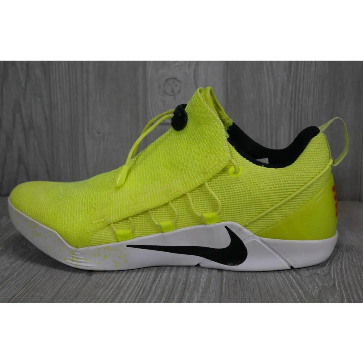 Nike Kobe A.d. Nxt Volt Neon Banana Minion Yellow Shoes Mens 9.5 916832-710