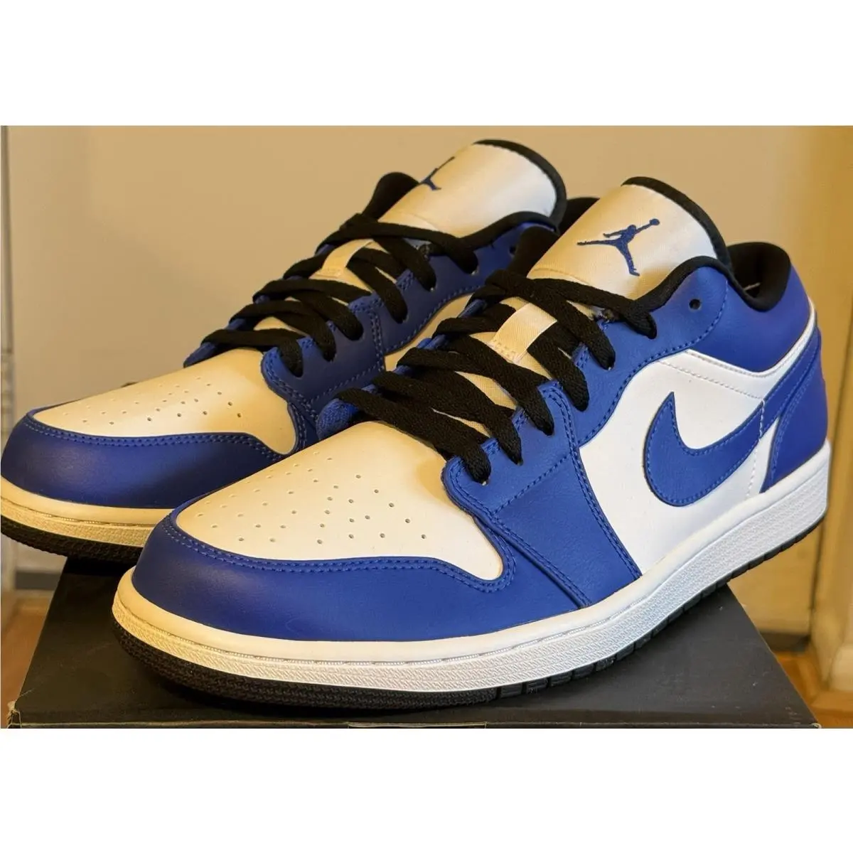 Nike shoes - Air Jordan 1 - Air - 553558-124 - Blue (UPC: 0194276397749) 0