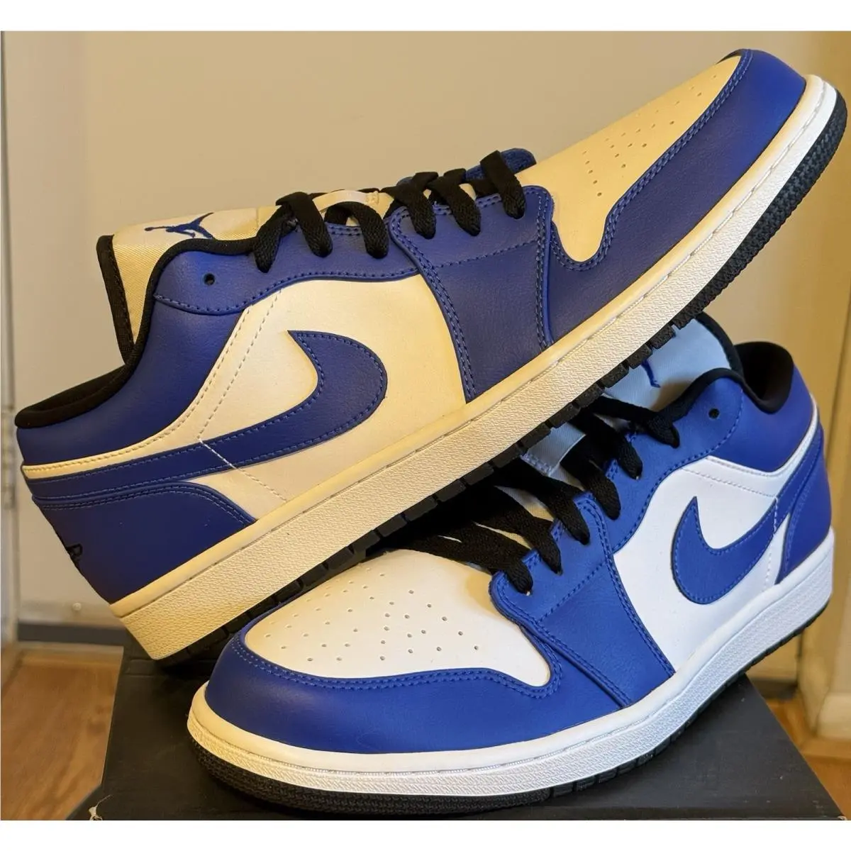 Nike shoes - Air Jordan 1 - Air - 553558-124 - Blue (UPC: 0194276397749) 2