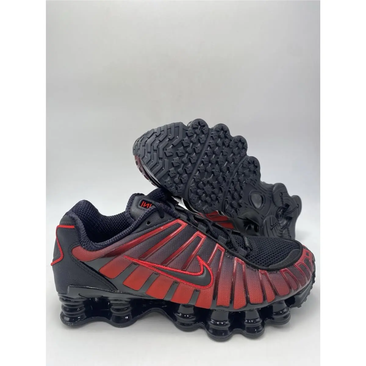 Nike Shox TL Black University Red IF6202 001 Men`s Size 11 - Black/University Red