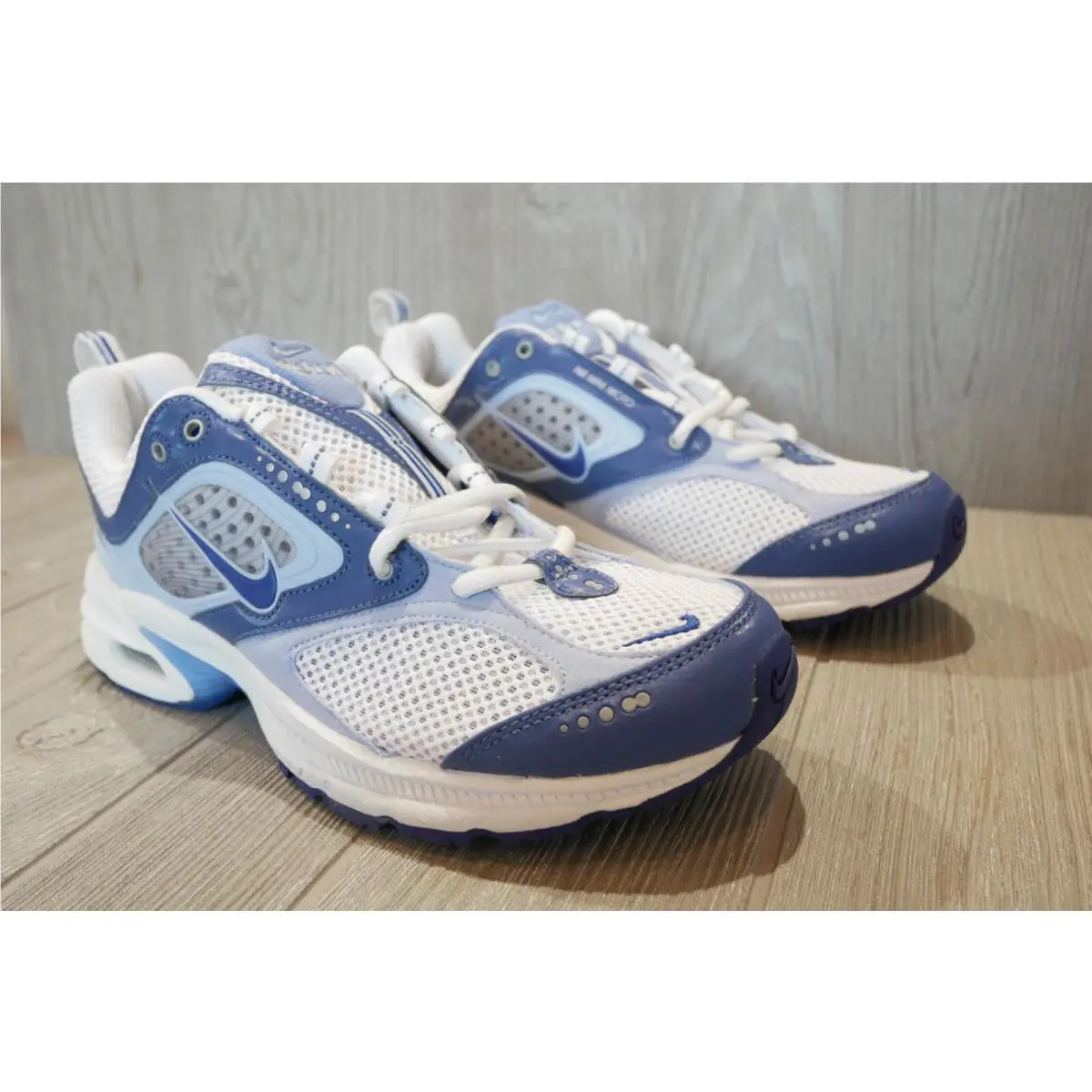 Nike shoes - White 1