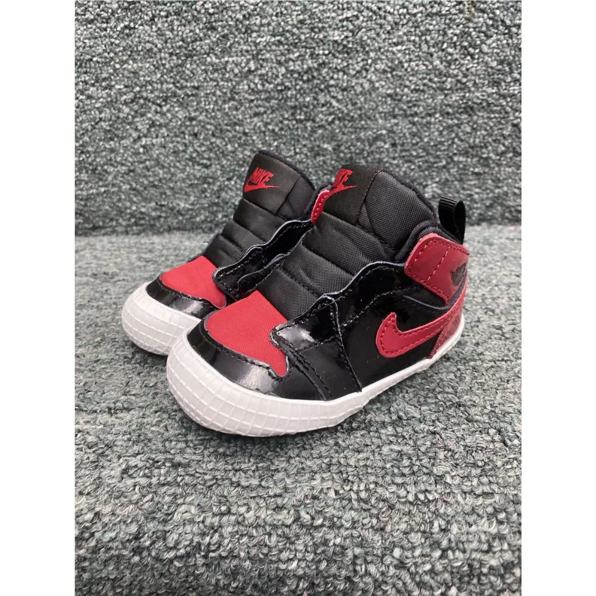 Nike shoes - Air Jordan Retro - Air Retro - AT3745-063 - Red (UPC: 0195243796237) 1