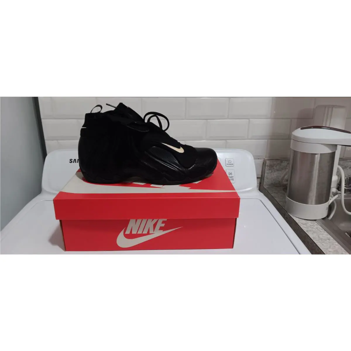 Nike shoes - Nike Air Flightposite - Air Flightposite - 642307-001 - Black 9