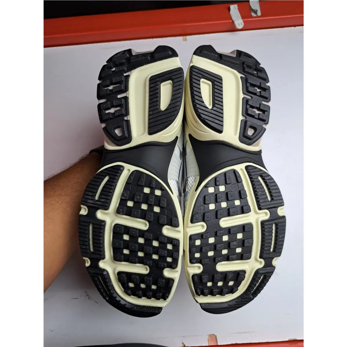 Nike shoes Run - White 4