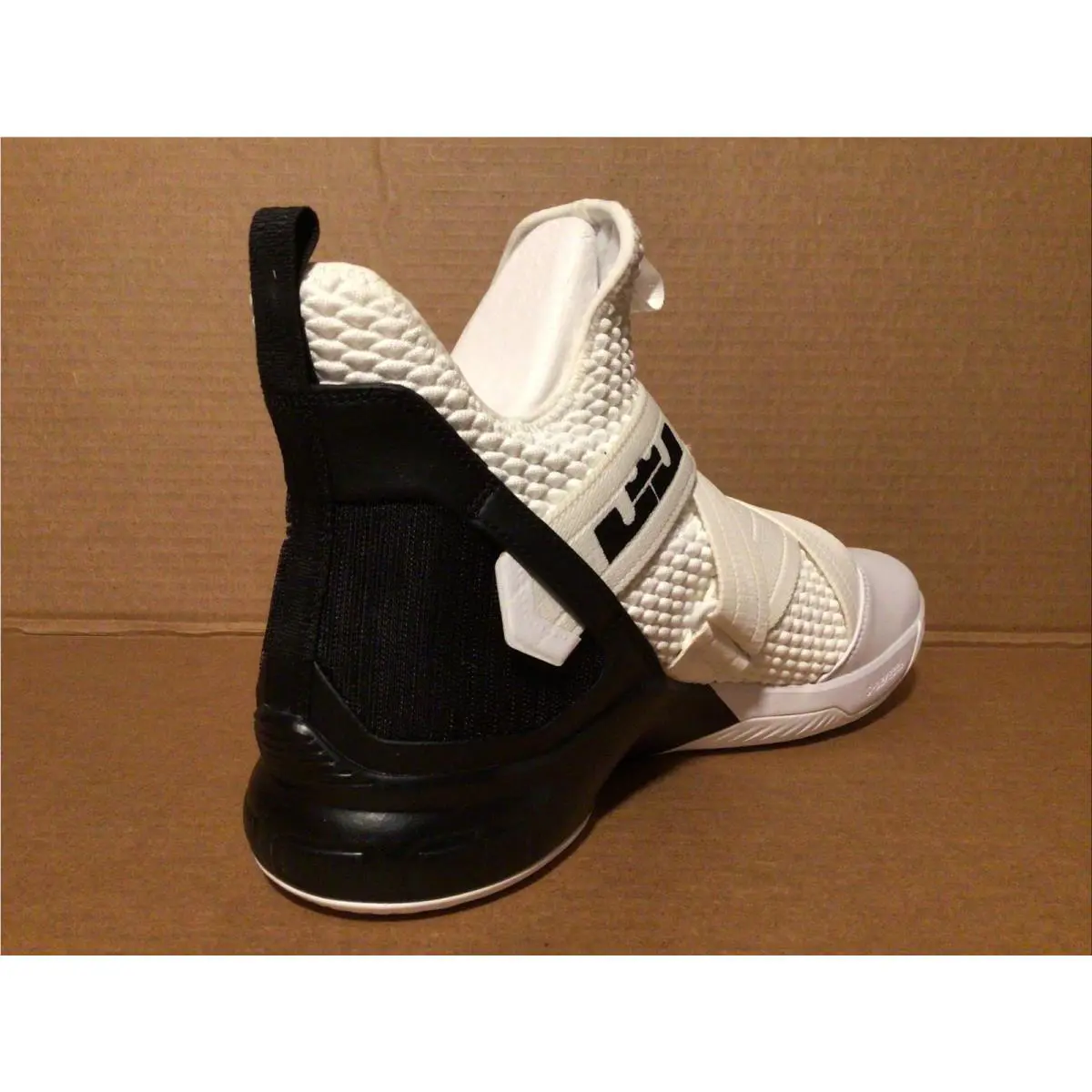 Nike shoes - Nike LeBron Soldier XII - LeBron Soldier XII - White 2