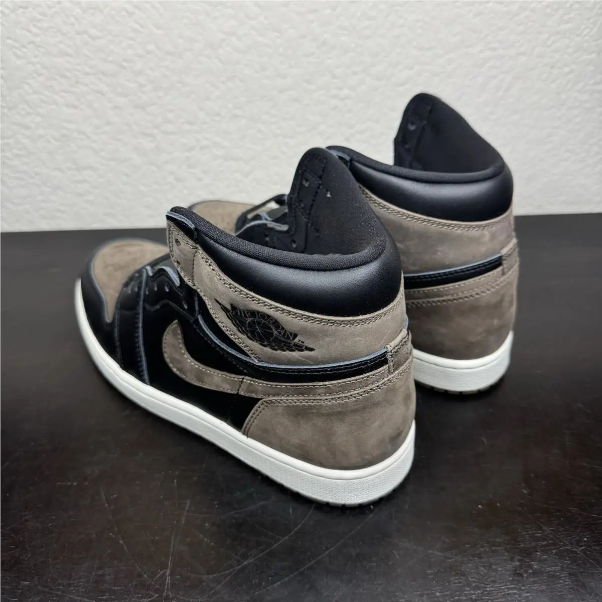 Nike shoes - Jordan Retro 1 - Retro - Palomino 2