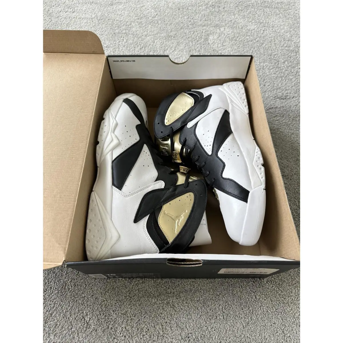Nike shoes - Jordan 7 - White 10