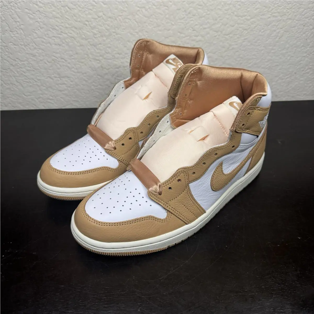 Nike shoes - Air Jordan Retro - Air Retro - Sail 4