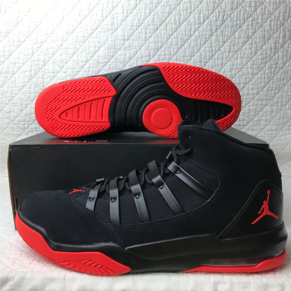 Nike shoes - Air Jordan Max Aura - Air Max Aura - AQ9084060 - Black/Infrared 23 4
