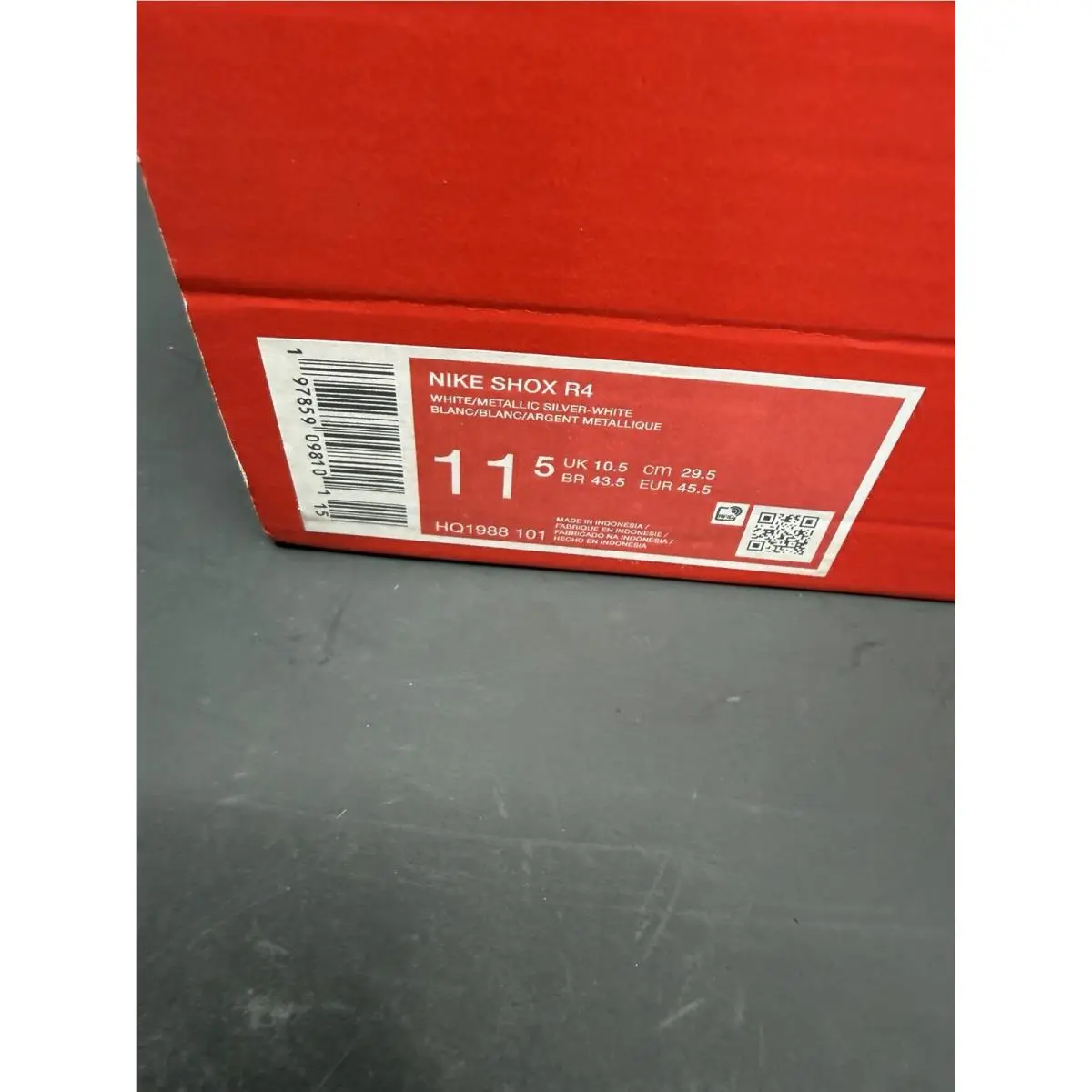 Nike shoes - Nike Shox R4 - Shox - HQ1988-101 - Silver 7