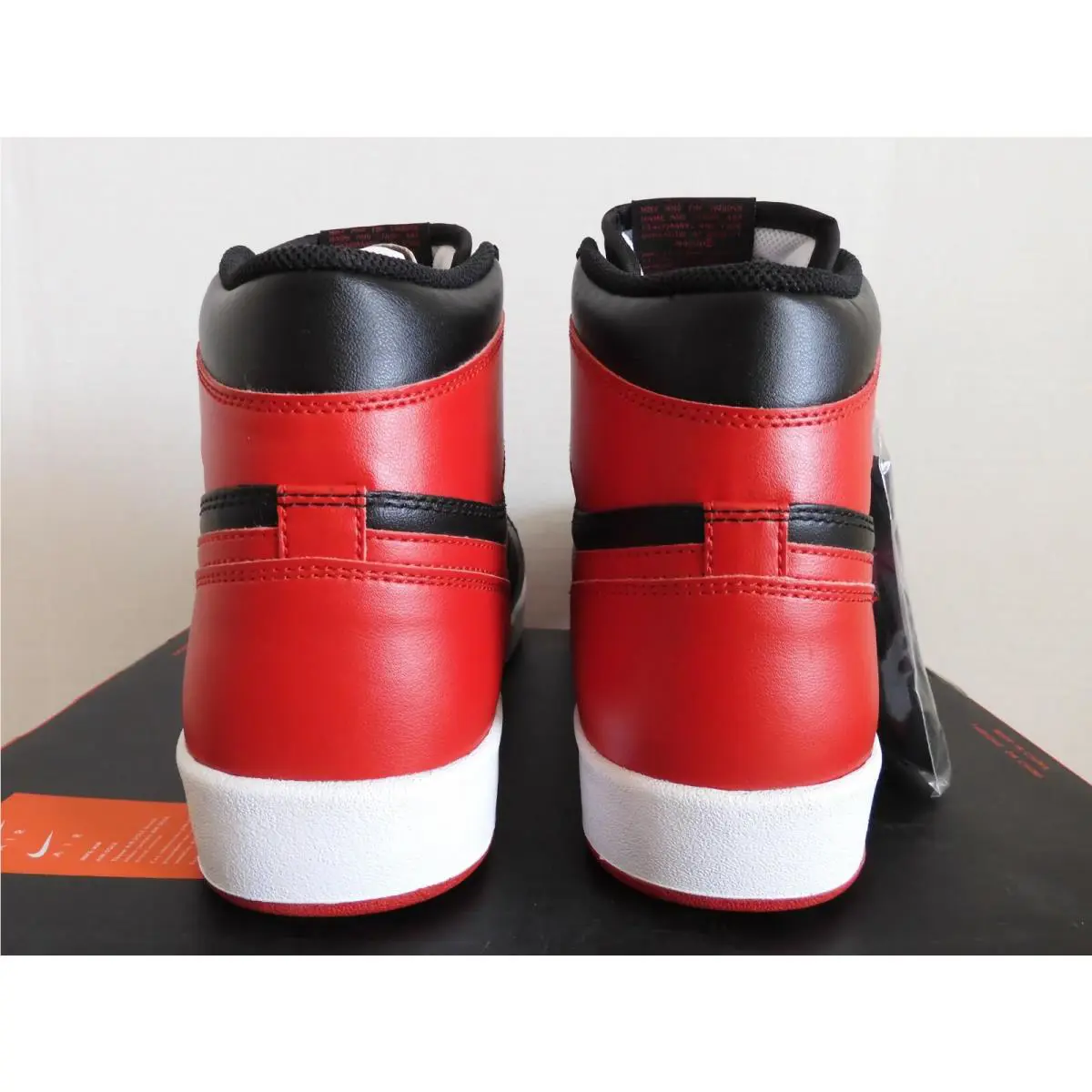 Nike shoes - Air Jordan 1 - Air - Black (UPC: 888410292020) 2