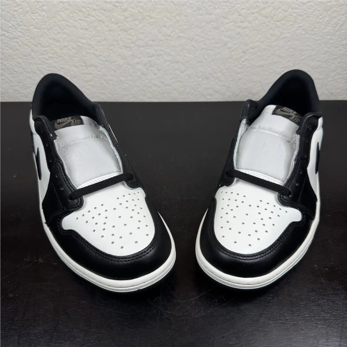 Nike shoes - Jordan Retro 1 - Retro - Mocha 2