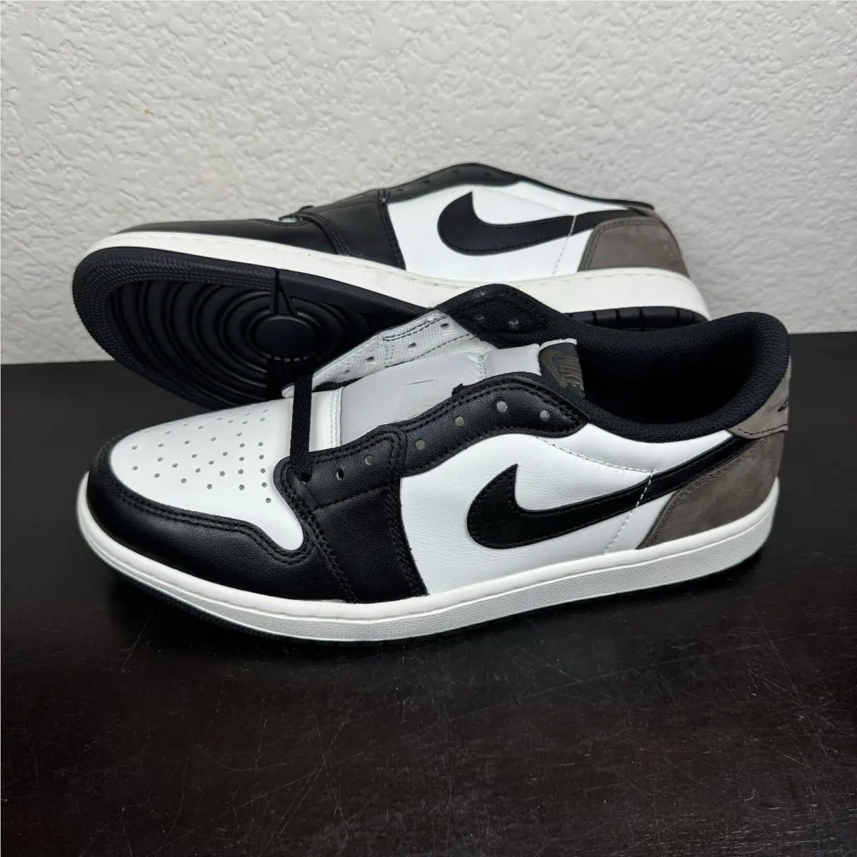 Nike shoes - Jordan Retro 1 - Retro - Mocha 7
