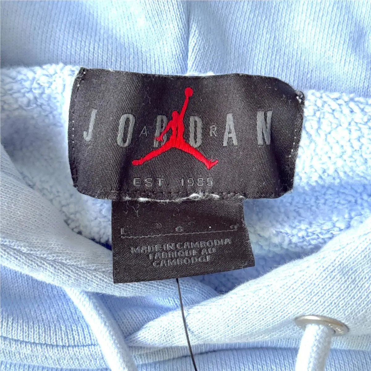 Nike clothing - Blue (UPC: 197602769135) 2