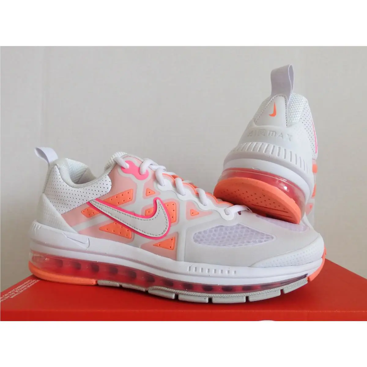 Nike shoes - Nike Air Max Genome - Air Max Genome - White (UPC: 194955928899) 0